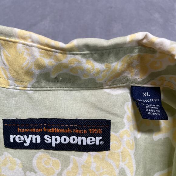 Reyn Spooner Hawaiian Shirt Men XL Green Yellow Inside Out Floral Vacation - Picture 4 of 9